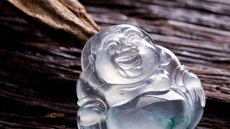 翡翠|如何买到有收藏价值的翡翠？翡翠的种水分类，这种可遇不可求