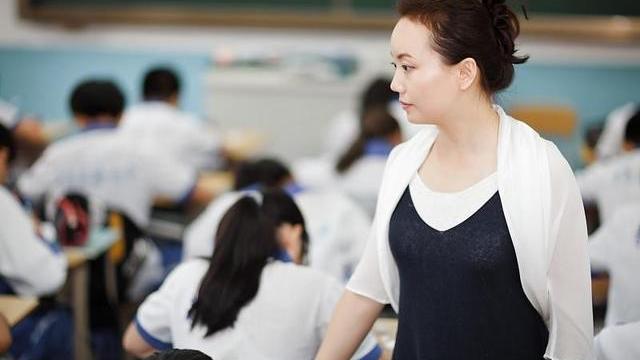 大学|还在纠结学校和专业哪个优先？这种情况重学校轻专业，现实很残酷