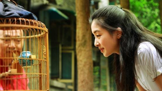 张含韵|张含韵：被误解16年，终于不再是别人眼里的\傻白甜\