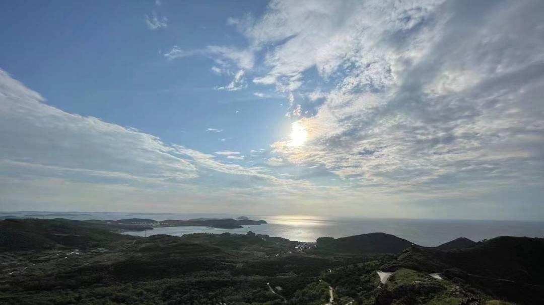 国产剧|职场就像一出悲喜剧，表面上是快意恩仇，可谁又说得清楚呢？