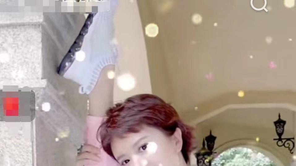 soul|47岁金巧巧户外跳舞好轻盈，皮肤白皙长腿瞩目，身姿优雅似少女