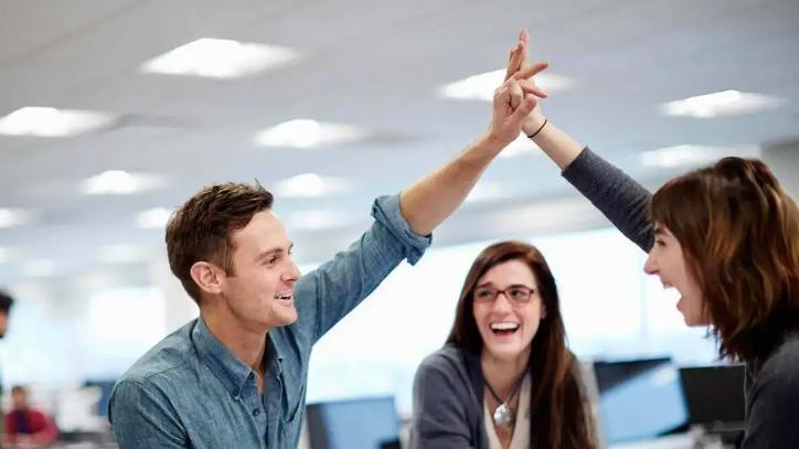 同理心|职场半数“情绪浩劫”来自同事，自然表现同理心、更能有效沟通