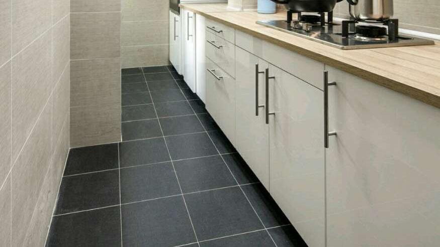 新房保洁完很清爽，但老公不装电视装投影仪，天天看电影好腻！