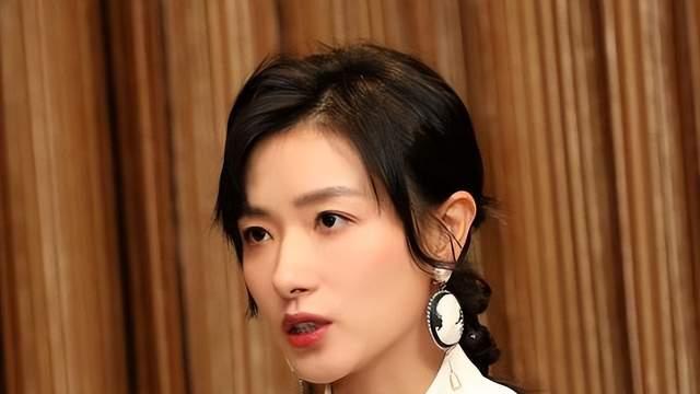 雷佳音|万茜觉得雷佳音很适合演宋金言, 直接打电话给他, 雷佳音回复超搞笑