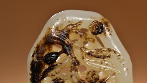 和田玉籽料|和田玉籽料喜上眉梢把件