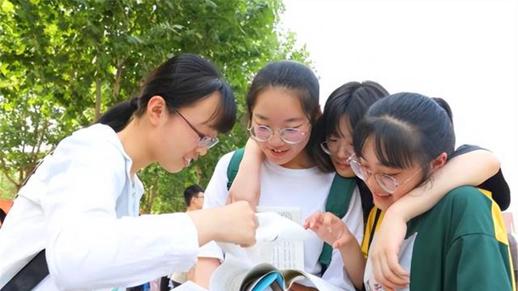 |刚毕业，不是你不会找工作，而是没有从这3方面考虑