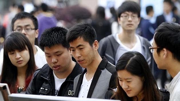 考试|“民办本科”和“公办专科”的差别，不只是学费，别等毕业才明白