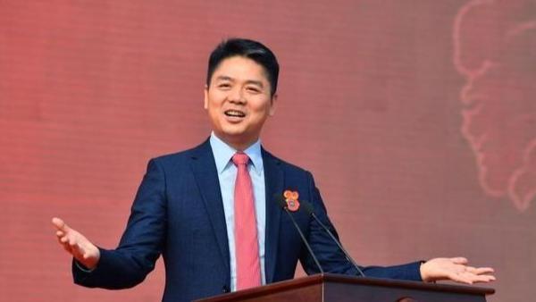 刘强东|一年捐款149亿，中国新首善诞生！其公司已经是中国“第一”大民企