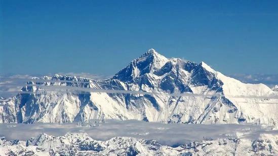 珠穆朗玛峰|珠穆朗玛峰海拔8848米，不是地球最高山峰，还有两座山比珠峰高