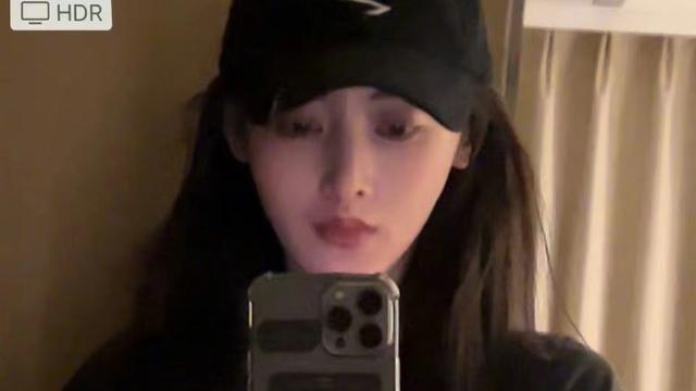 西瓜 张天爱马甲线图片，天生骨架显瘦引热议，靠意念减肥法瘦身成功
