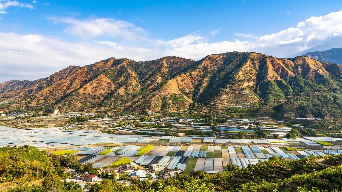 三亚|四川适合“避寒”的小城，冬天穿个外套就行，或成下一个三亚？