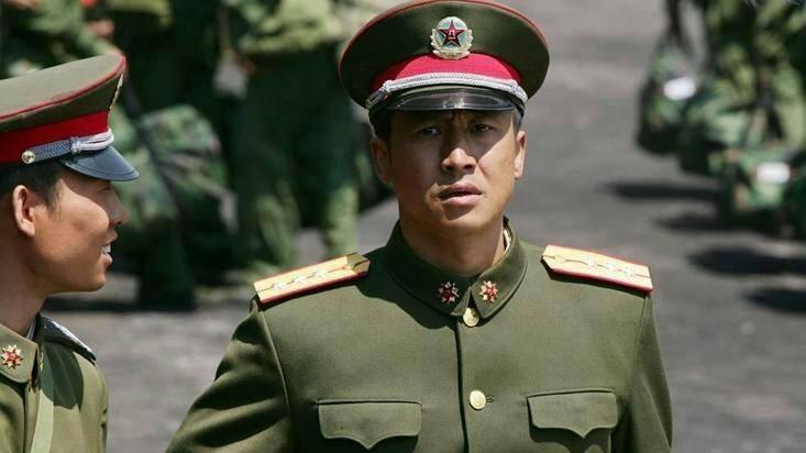 生图|士兵突击：除了史今和袁朗，这4位也是许三多的贵人，你看都有谁