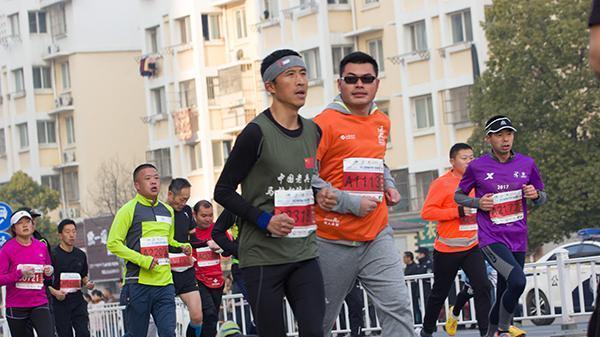 眼霜 跑步时间多长，速度多快比较好？减肥瘦身跑步，注意一个数值就够