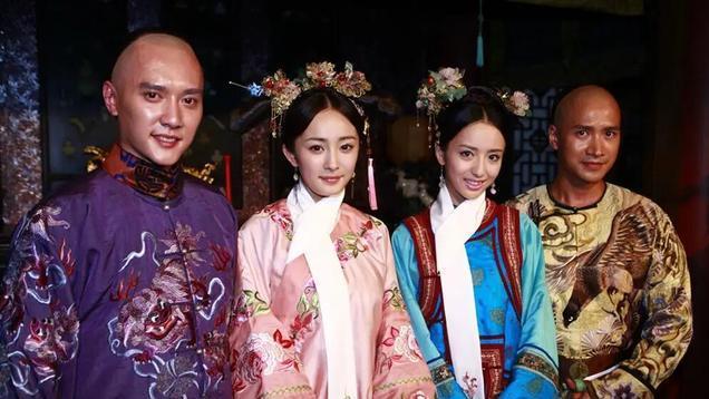 于正|欢娱影视签约新人，于正直言照片选得太丑，像陈晓又像朱一龙