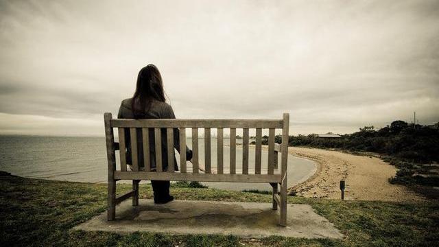 人到晚年，老伴走了以后，最好要依靠以下四个人