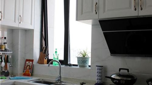 小姨家的160㎡新房，没想到一进门就惊艳了，客厅实在漂亮