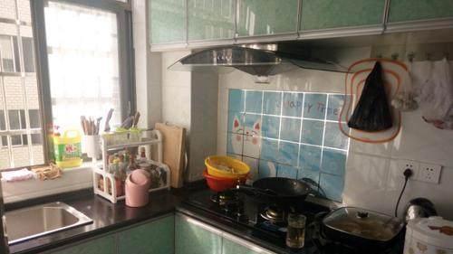 婆婆花光积蓄帮我俩买婚房，虽然是二手房，但我已经被暖哭了！