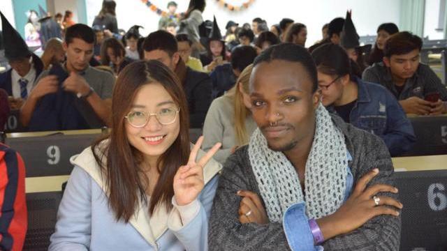 留学生|多伦多大学登上热搜，不是因为冬奥会夺金，而是给学生发冥币红包
