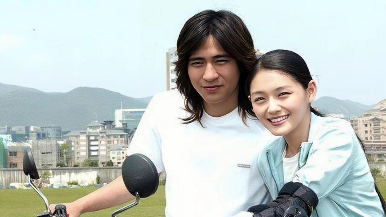 汪小菲|一口气说清大S，与汪小菲，的爱恨：为何曾经那么美，如今却要撕成鬼