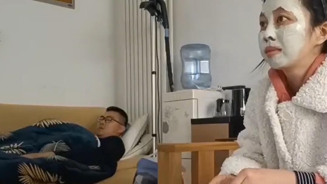 |田家与28事件无关，蹭流量不会这么说，田静的表态或在向反方宣誓