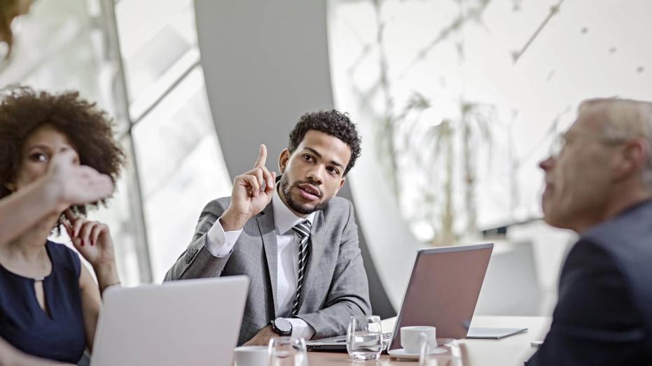 银行|40岁后，该如何面对职场变动？