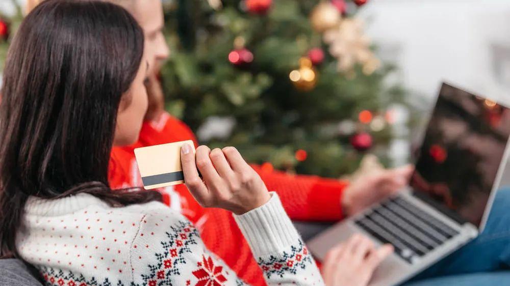 中国卫星|圣诞节刚过，英美电商网购消费者就开始疯狂退货？