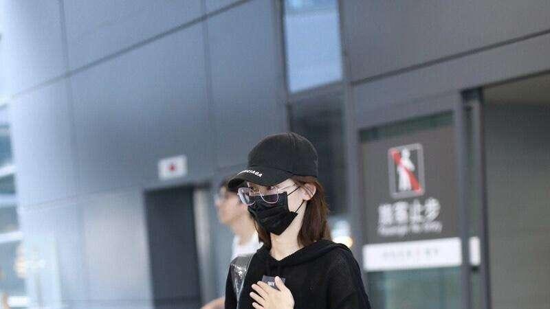 |女生如果不懂穿搭，不妨认准苗苗的搭配方案，时尚又优雅