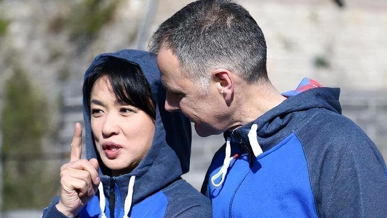 金星|金星妈妈韩颖：儿子变女儿，无惧流言蜚语，如今一家其乐融融