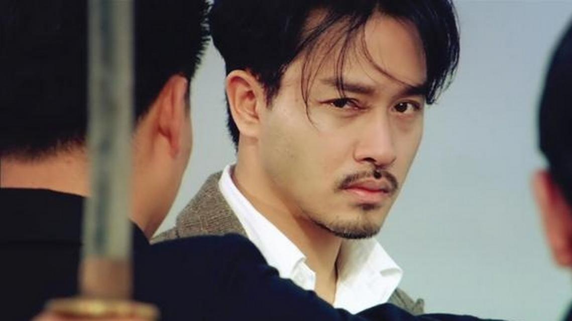 新上海滩|《新上海滩》，由两位当红偶像出演，其中一位是强哥