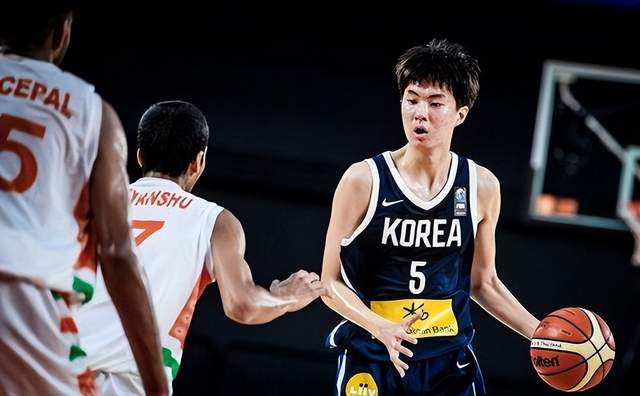 韩国队|9分4失误！韩国潜力锋线NBA试训表现不佳，曾凡博抓住机会