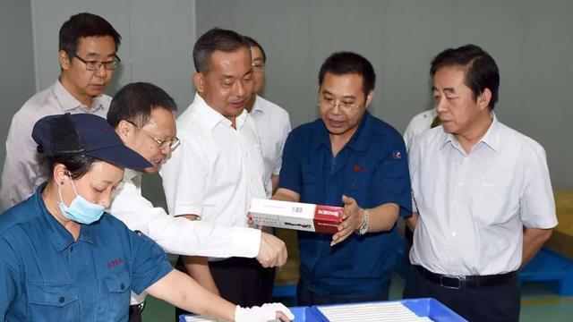 工资条|烟草公司基层员工的待遇如何？看了这份工资条后，公务员沉默了