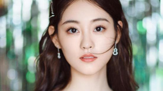 迪丽热巴|嘉行拿下《黑莲花攻略手册》，热巴带头，旗下演员集体出动演古偶