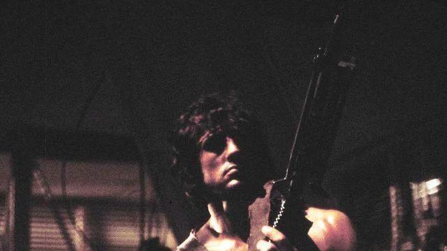 豆瓣|豆瓣9.1，76岁史泰龙用拳头开启新世界，新剧尽显王者归来！