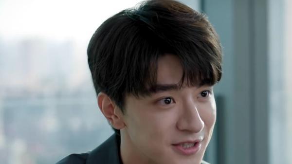 林一|接连主演两部献礼剧，林一资源越来越好了，但演技还需要磨炼