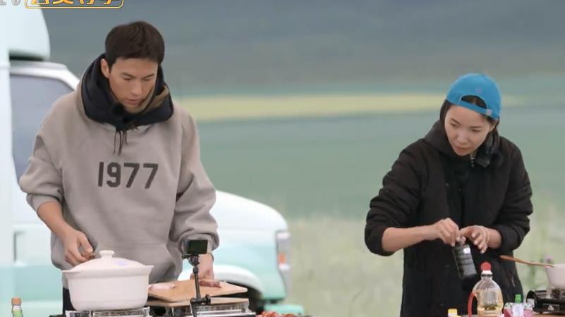 宋宁峰|易立竞解读偏激惹争议，宋宁峰把善良留给外人，把冷漠给了张婉婷