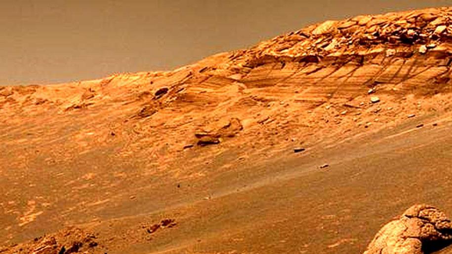 火星探测器拍到“古瓶”，火星人真的存在吗？
