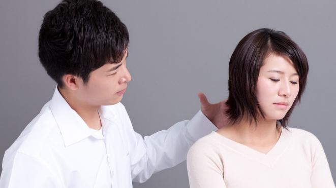 给女儿报舞蹈班的钱，被小叔子偷偷拿走打游戏，婆婆：赔钱货不配
