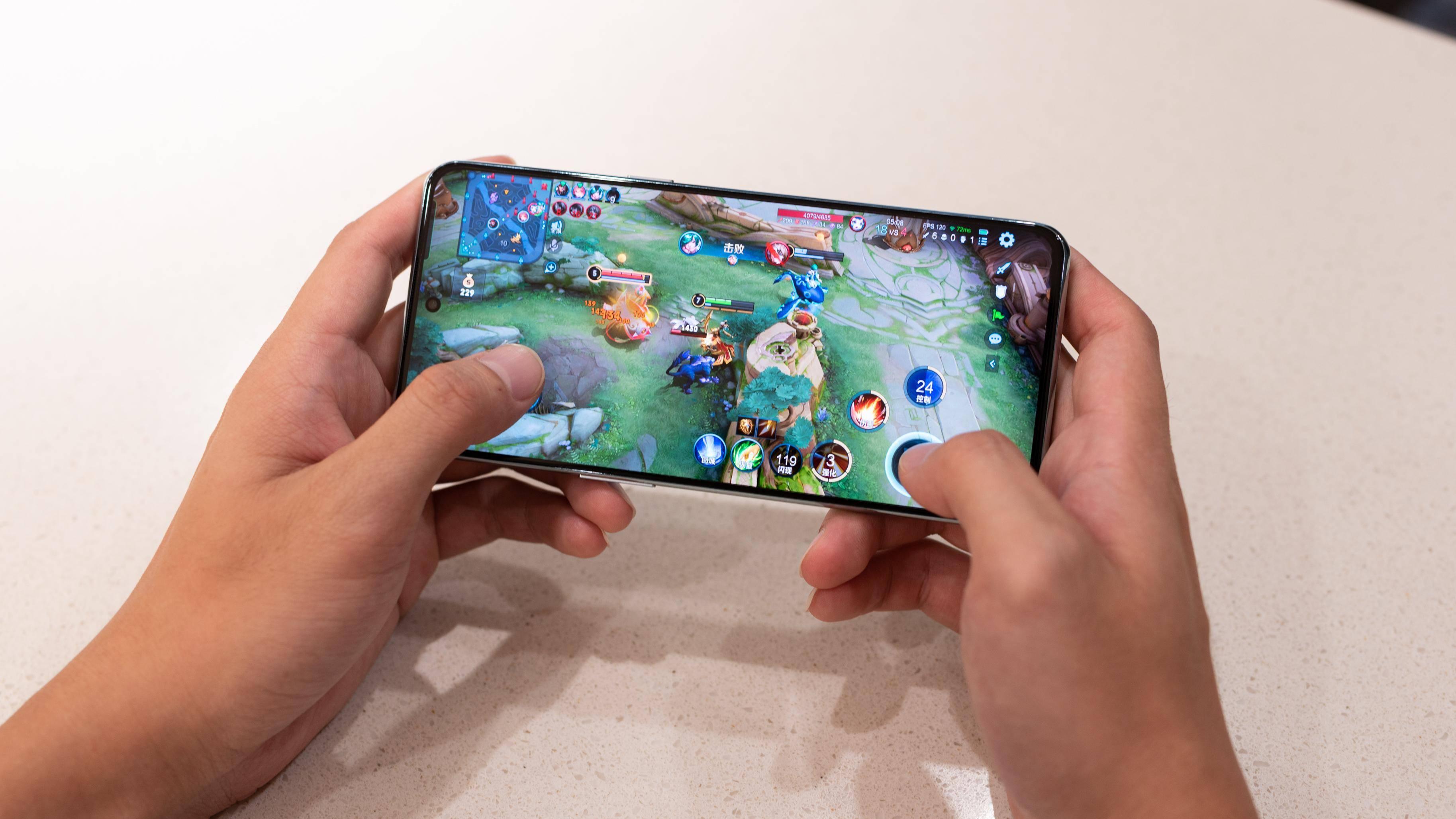 一加科技|游戏党换机应该怎么选？比起电竞手机，这款普通旗舰更胜一筹