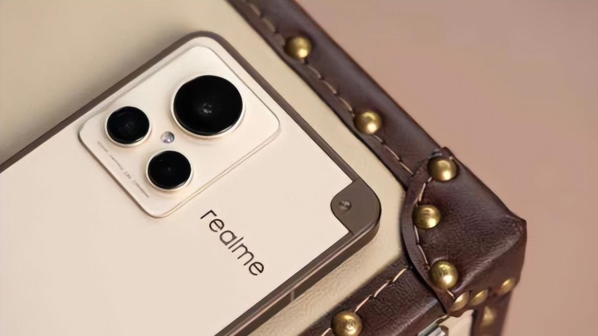 苹果|不到苹果一半的价格，享受旗舰机的体验，目前这三款手机最值得买