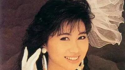 杨宝玲|“港姐”杨宝玲与陈荣森离婚，陈荣森不仅说她出轨，还将夫妻“房事”说出来