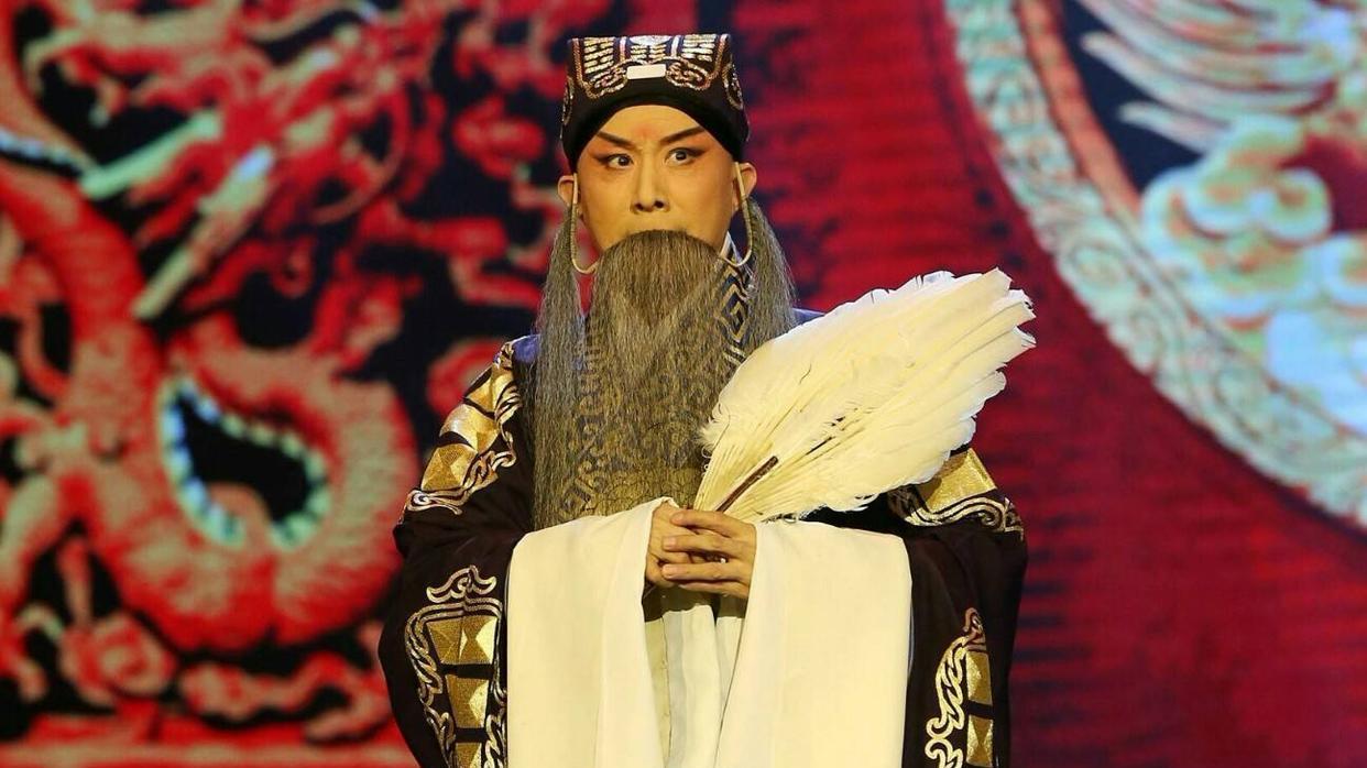 京剧|京剧艺术不该遗忘的巅峰，力胜于魁智的言兴朋和老旦魁首兰文云