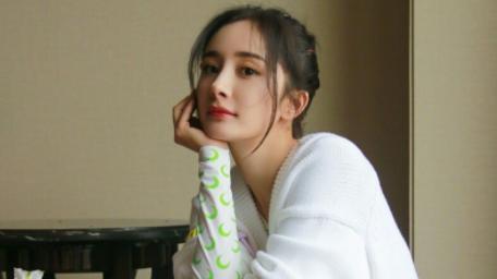 杨幂|杨幂：事业为主，不畏惧任何质疑