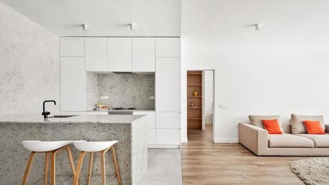 户型再奇葩也不能换了，80入户走廊又长又窄，改完全屋敞亮舒适