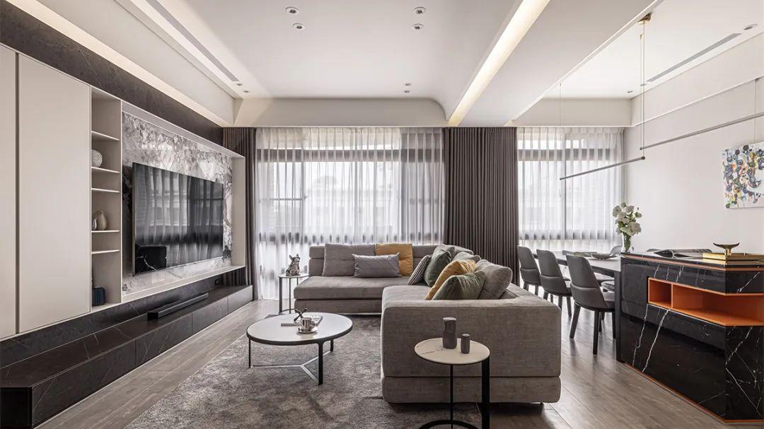 130平米三居室，现代简约质感装修，白灰搭配更绝妙！
