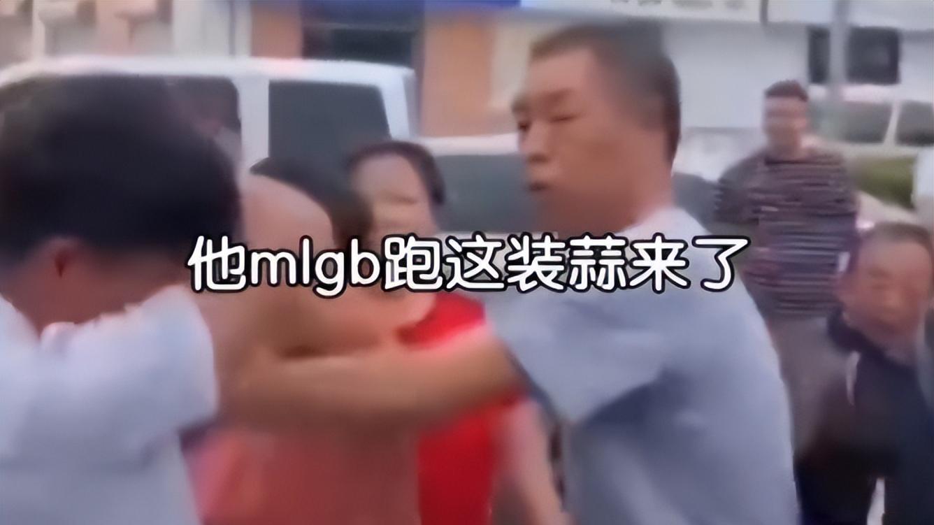 气愤！河北一电动车碰瓷，路人发现后做证，却遭电动车家属殴打