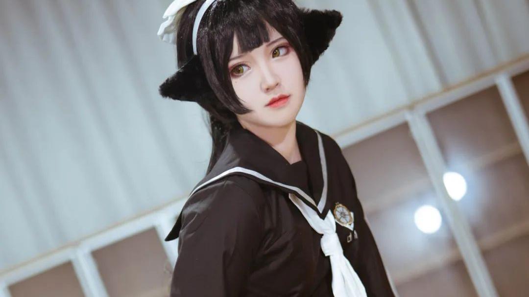 碧蓝航线|cos：碧蓝航线校园高雄獒cos正片@夏柠柠