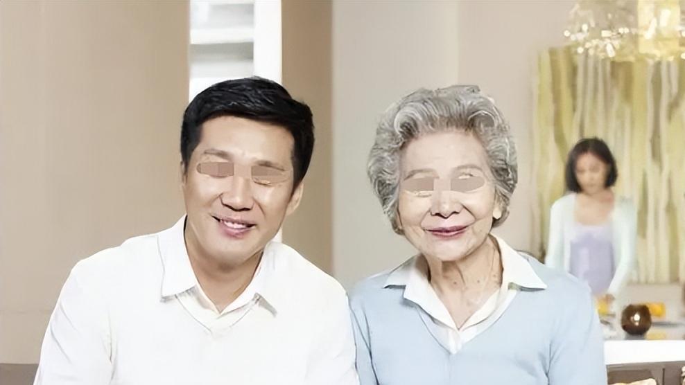 2013年，54岁女婿欺负70岁岳母，人伦底线何在？