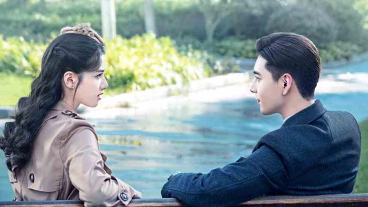 张婧仪|时隔一年后，张婧仪主演的《一见倾心》再次被提起，网友直呼难看