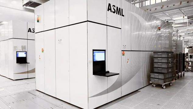 阿斯麦尔|向中企出货78台光刻机后，ASML想要“硬刚”美国了？