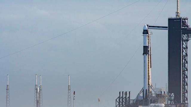 SpaceX向空间站发射第26次补给任务，老外也开始研究空间站种菜了